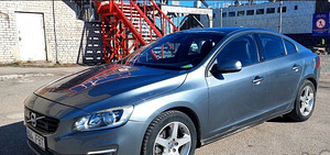 Volvo s60 (1 фото из 1)