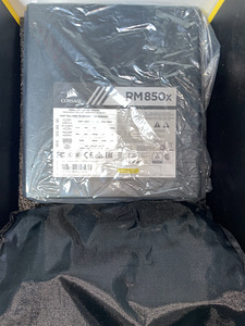 Corsair rm850x (2 фото из 2)