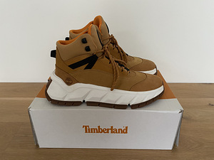 Uued Timberland meeste saapad, s 41 (1 foto / 3)