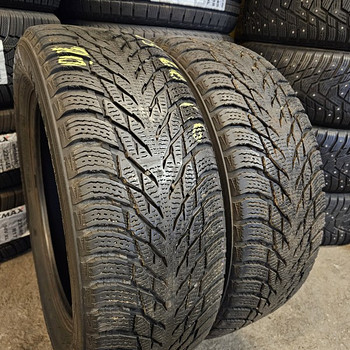 205 60 R 16 Nokian Tyres Hakkapeliitta R3