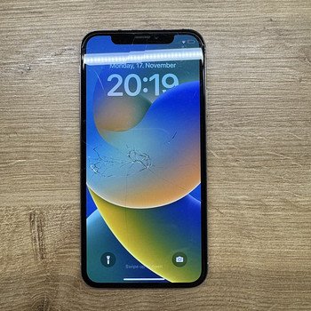 iPhone X 64GB Белый