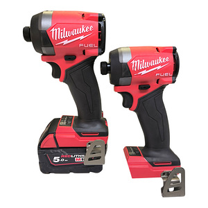 Milwaukee M18 FID3 аккумулятор 5.0Ah P01 (2 фото из 2)