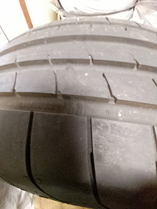 Шины 4 шт. GOODYEAR 235 / 65 / 18 летние (2 фото из 5)