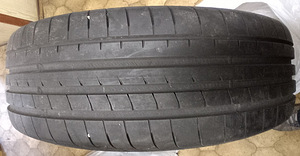 Шины 4 шт. GOODYEAR 235 / 65 / 18 летние (3 фото из 5)