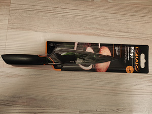 Fiskars ножи. (2 фото из 2)
