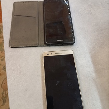 Honor. _. HUAWEI