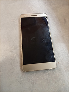 Honor. _. HUAWEI (3 фото из 5)