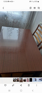 Стол лакированный (2 фото из 2)