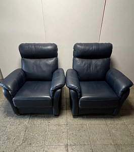 Кожаный диван и 2 кресла (1 фото из 10)