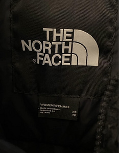 Зимняя куртка The north face (3 фото из 3)