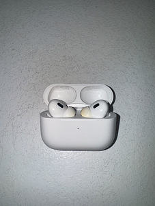 AirPods gen 2 оригинальные (1 фото из 5)