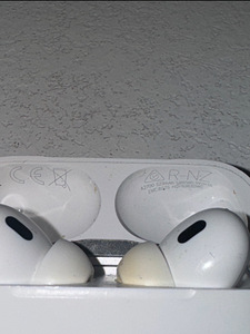 AirPods gen 2 оригинальные (2 фото из 5)