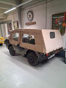 LUAZ 967M amfiib (2 foto / 7)