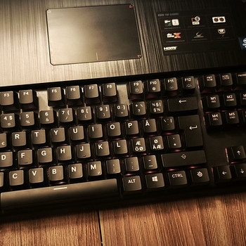 Klaviatuur Steelseries Apex 5