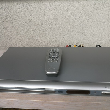 DVD плеер Philips