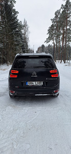 Citroën C4 Spacetourer (2 фото из 3)