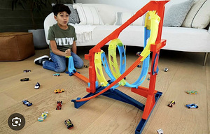 Hot Wheels Track Builder Unlimited Corkscrew Twist Kit (3 foto / 4)