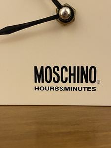 Moschino lauakell (3 foto / 3)
