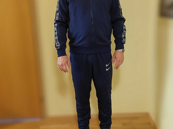 Müüa meeste xl suuruses tumesinine NIKE dress