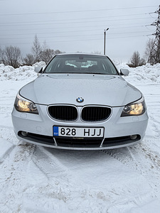 BMW e60 520i 125kw (1 foto / 12)