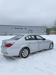 BMW e60 520i 125kw (4 foto / 12)