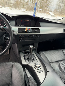 BMW e60 520i 125kw (9 foto / 12)