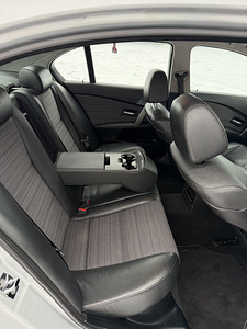 BMW e60 520i 125kw (10 foto / 12)