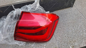 BMW 3 серия седан 2012-2019 полный светодиодный правый задний фонарь (1 фото из 3)