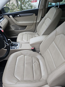 Volkswagen passat B7 (5 фото из 9)
