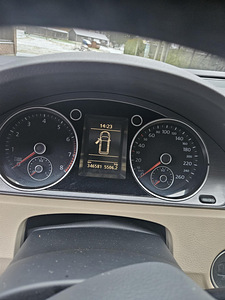 Volkswagen passat B7 (9 фото из 9)