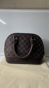 Сумка Louis Vuitton (3 фото из 4)