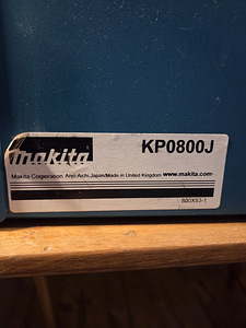Elektrihöövel MAKITA KPO800J (5 foto / 6)