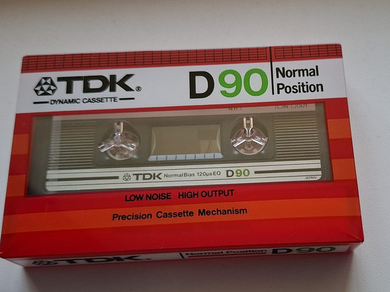 TDK D 1982