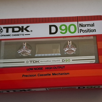 TDK D 1982