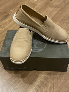 Uus timberland jalatsid, 43,5 suurus (1 foto / 4)