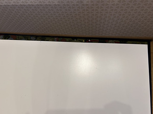 Стол IKEA (4 фото из 4)