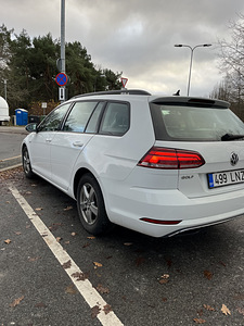 Volkswagen Golf 1.5 96кВ (3 фото из 8)