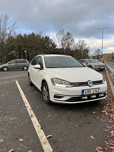 Volkswagen Golf 1.5 96кВ (4 фото из 8)