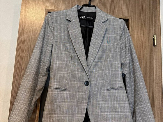 Серый Костюм Zara.