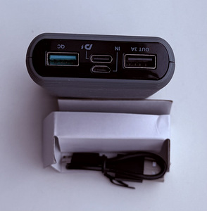 DACOTA Platinum 10 000 mAh Power Bank with QC & PD function (3 foto / 3)