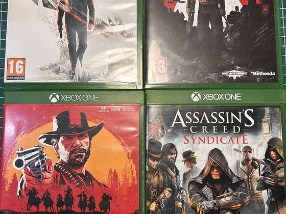Xbox One пакет 4 игры
