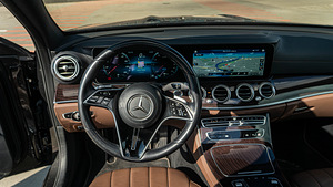 Mercedes-Benz e300de 4M, AMG, 2020, 137k km (7 foto / 15)