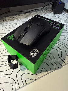 Razer Viper V2 Pro (3 фото из 7)