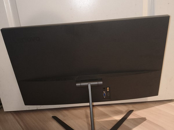 Lenovo monitor