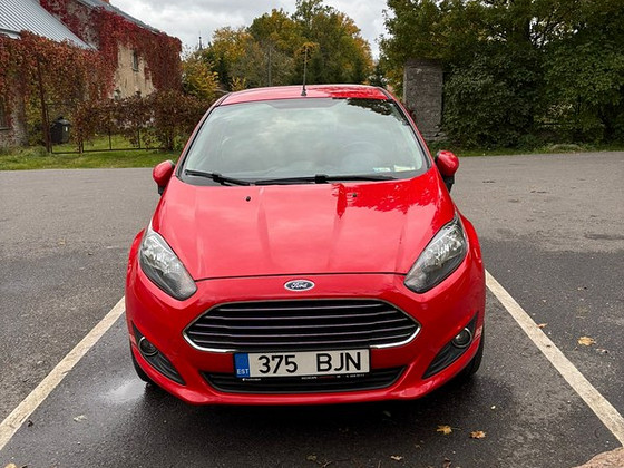 Продается Ford Fiesta 2013