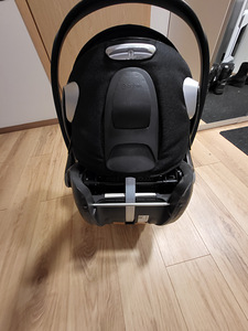 Cybex Aton turvahäll (2 foto / 5)