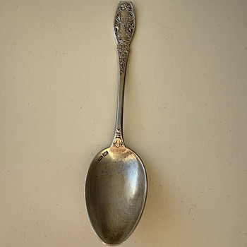 Серебряная ложка