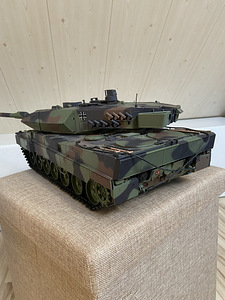Радиоуправляемый танк Leopard 2 A6 версия 7.0 (3 фото из 3)