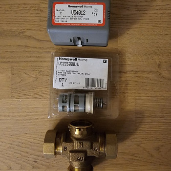 3T ventiili komplekt 28mm torule ( uus ventiil ja ajam )