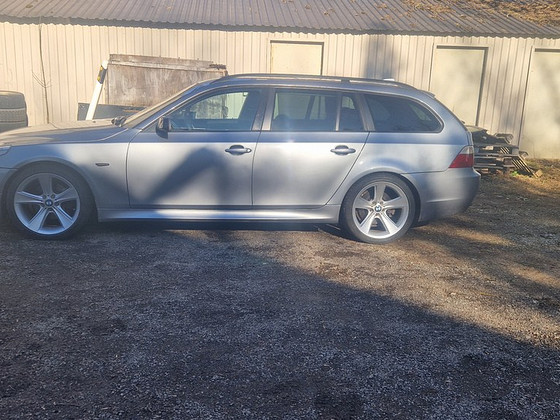 BMW 530 e61